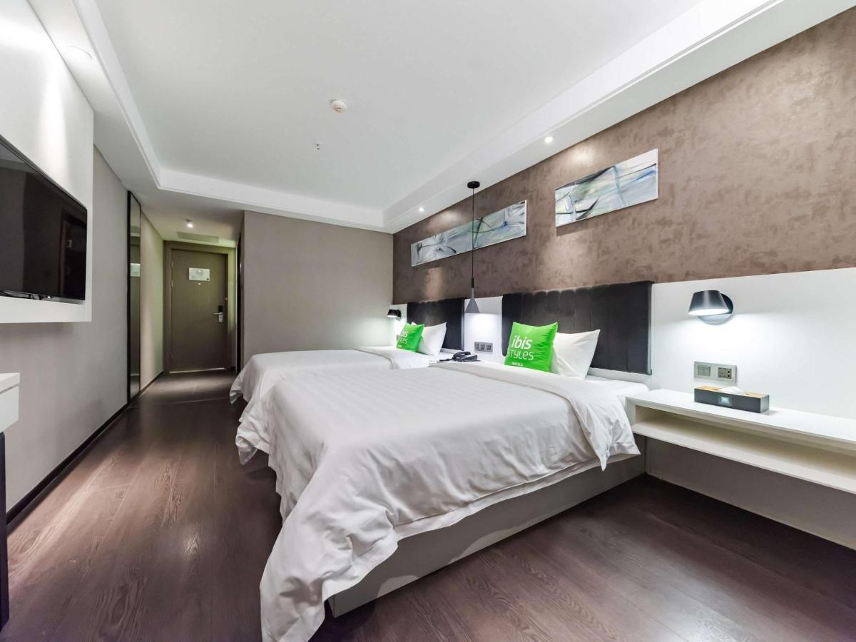 Ibis Styles Suzhou Nanmen Metro Station Hotel Екстер'єр фото