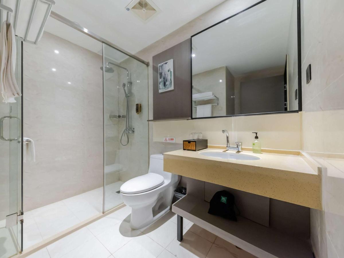 Ibis Styles Suzhou Nanmen Metro Station Hotel Екстер'єр фото