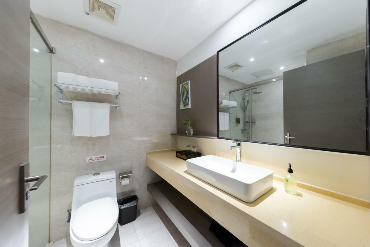 Ibis Styles Suzhou Nanmen Metro Station Hotel Екстер'єр фото