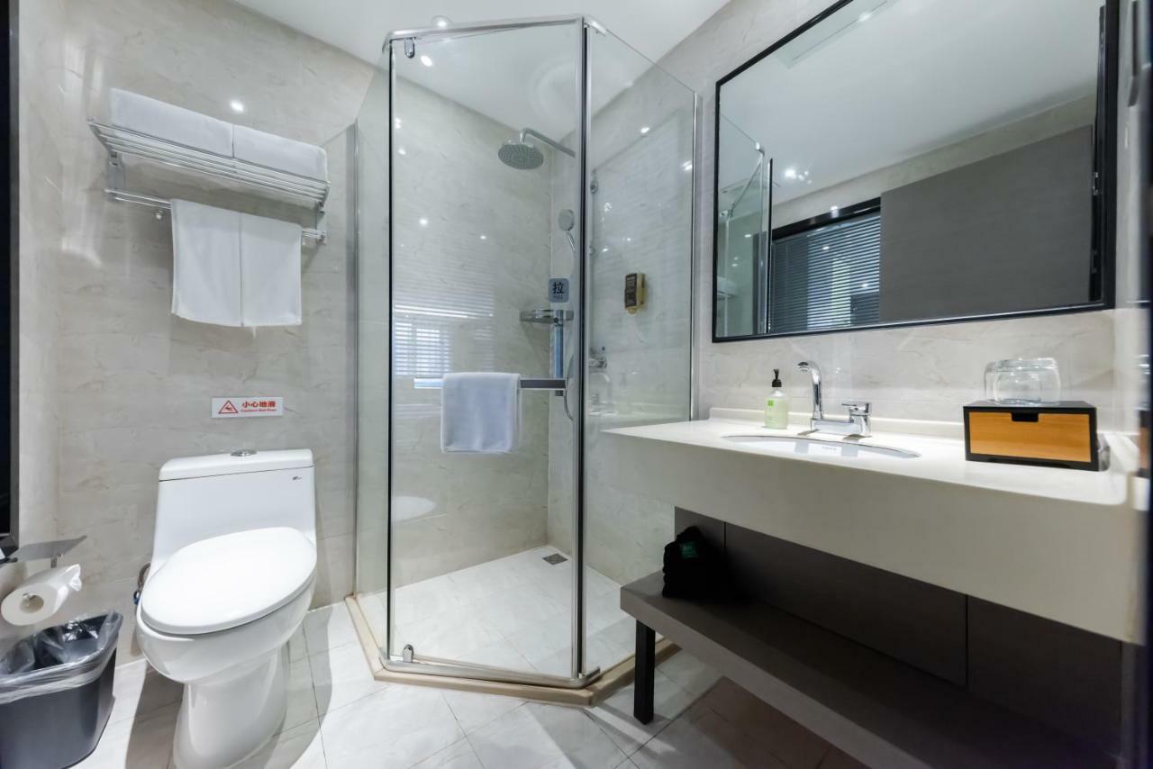 Ibis Styles Suzhou Nanmen Metro Station Hotel Екстер'єр фото